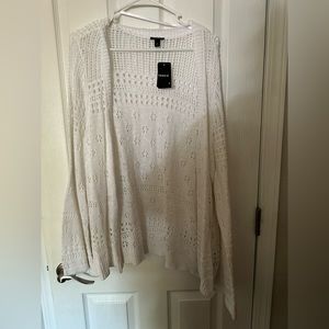 NWT Torrid white cardigan, size 3.